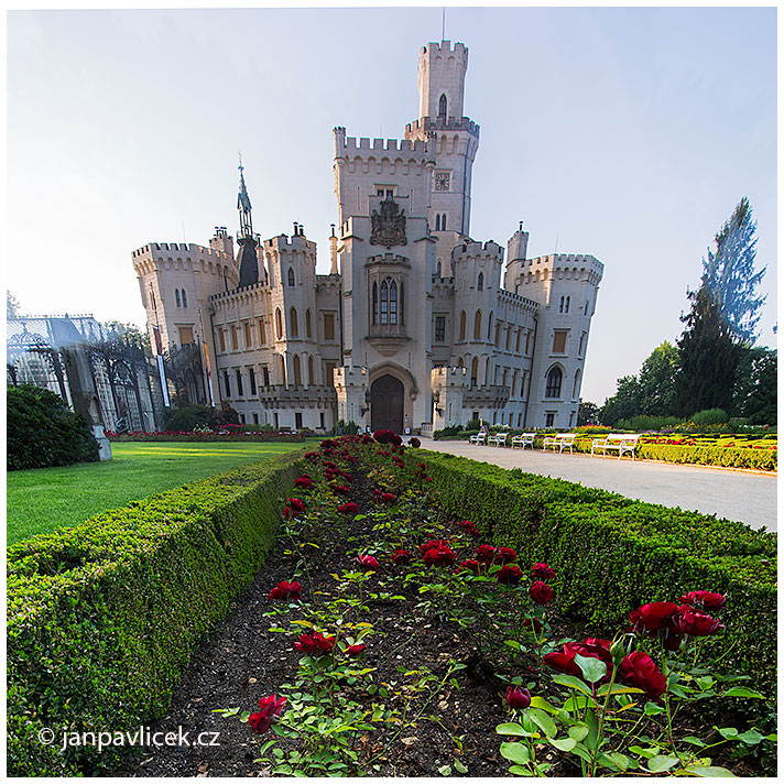 Hluboká,  český  Windsor