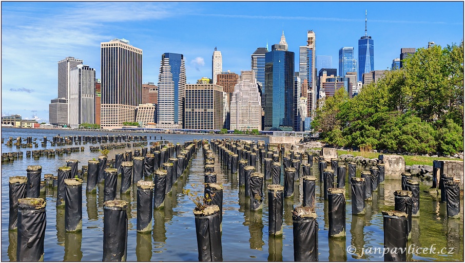LOWER MANHATTAN- OD BROOKLYNU