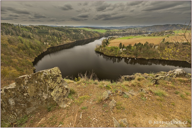 VLTAVA, POD ČERNÝM VRCHEM