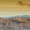 Třístoličník/Dreisesselberg (1323 m)  vlevo a Hochstein... | fotografie